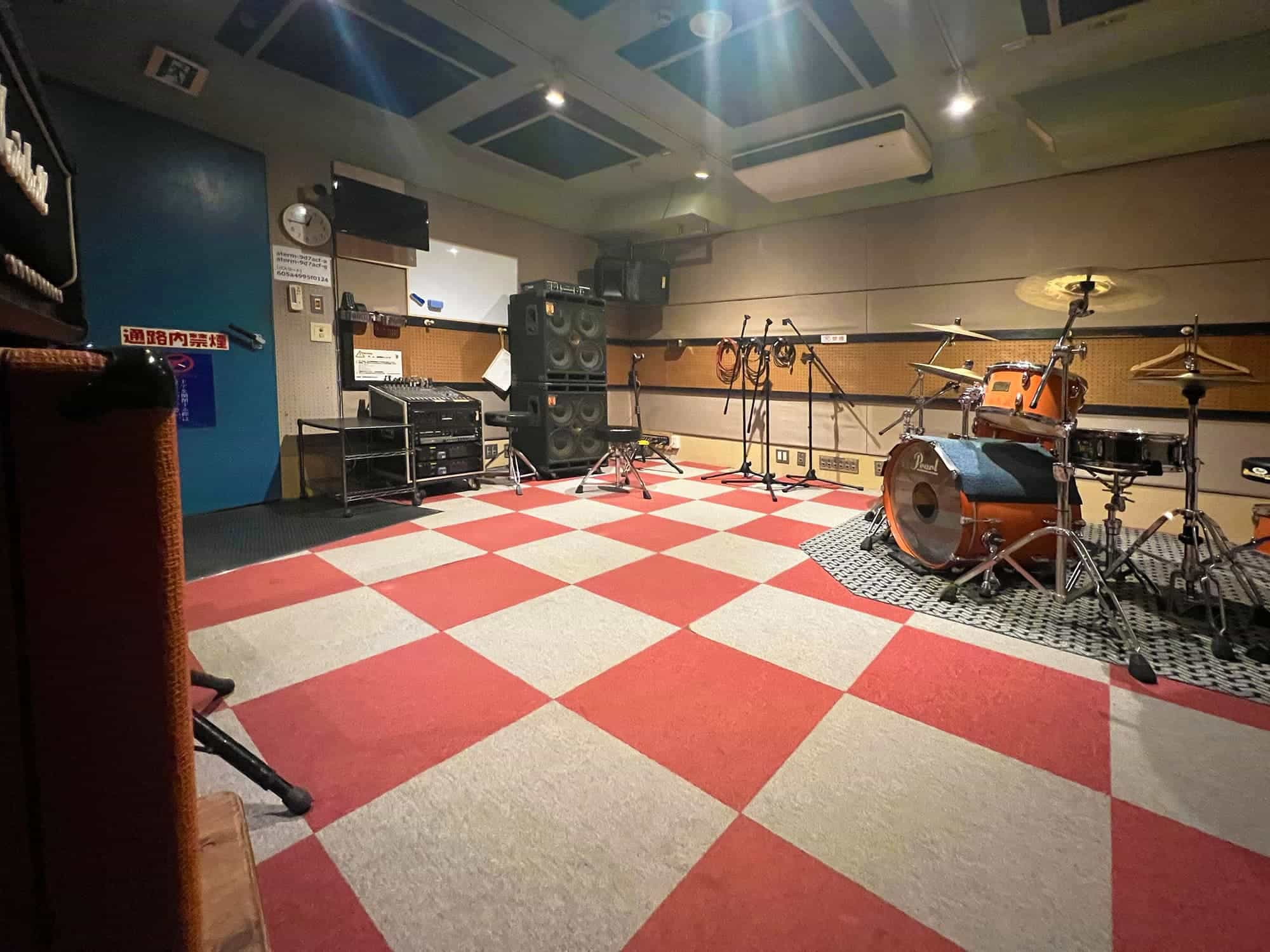 北習志野にあるサウンドスタジオ「シオン」 A-st 1